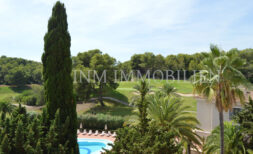 Penthouse Apartment am Golfplatz in Cas Catala