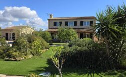 Mallorquinische Luxus Finca mit Gästehaus und Pool